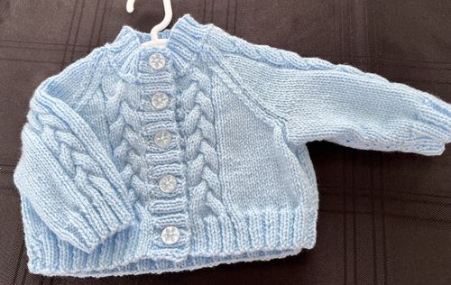 baby clothes, cardigan, hand knitted, new. 3-6 months size in seven colours — image 3