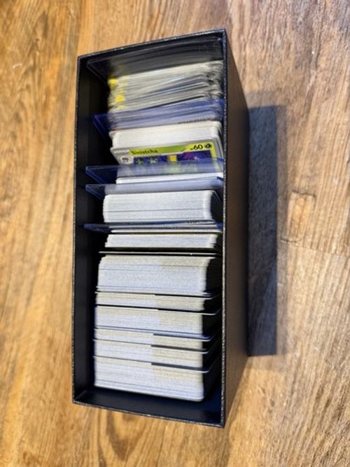 Pokémon TCG Pitch Black - 300+ Bulk Cards including Holos and Reverse 