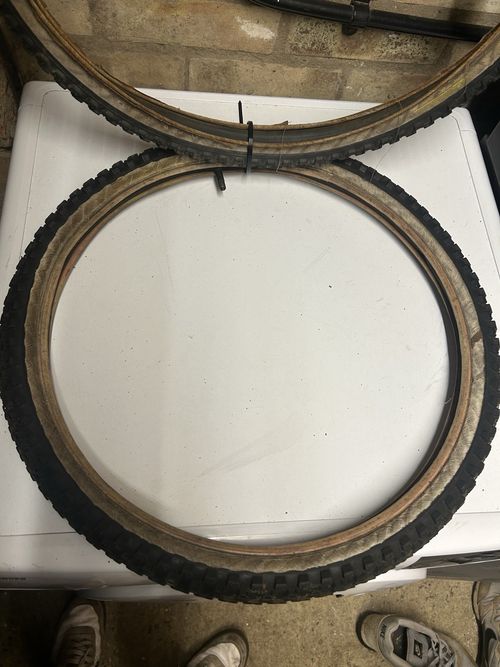 Mitsuboshi Comp 3 III bmx 20” Tires & Tubes 20x1.75 Old School Vintage Bmx — image 3