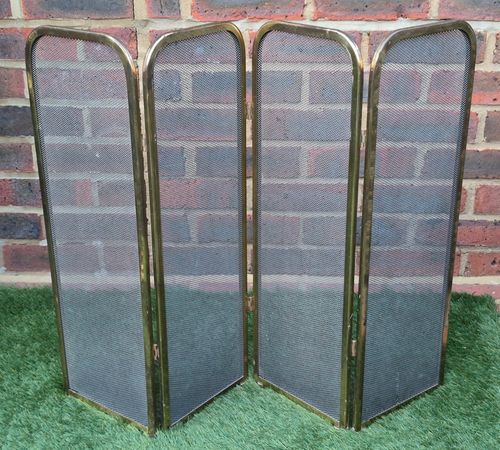 Vintage Brass Folding Fire Guard Screen 4 Panel Mesh Fireplace Spark Guard — image 3