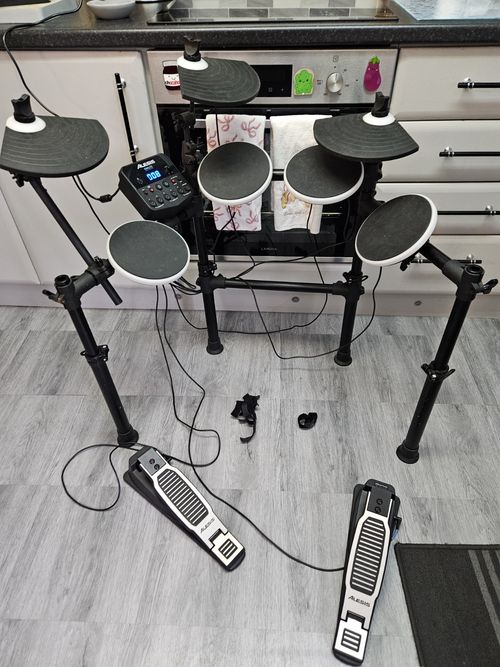 Alesis DM Lite Digital Electronic Drum Kit  Module & Pedals, READ DESCRIPTION  — image 2