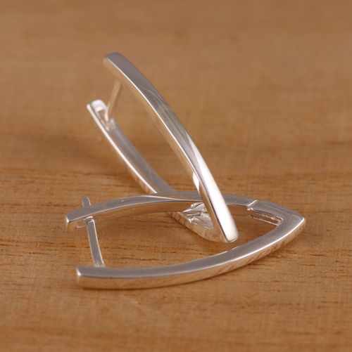 Solid 925 Sterling Silver Plain V-Shaped Hoops Stylish Earrings Gift Boxed — image 4