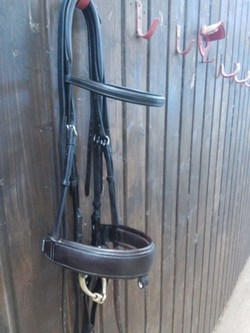 AMERIGO VESPUCCI TRADITIONAL DRESSAGE SNAFFLE FULL SIZE BROWN INCLUDING REINS