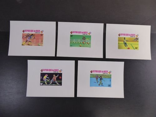 Football I, top collection unc. Series (22) & Special Blocks (101), **/MNH — image 13
