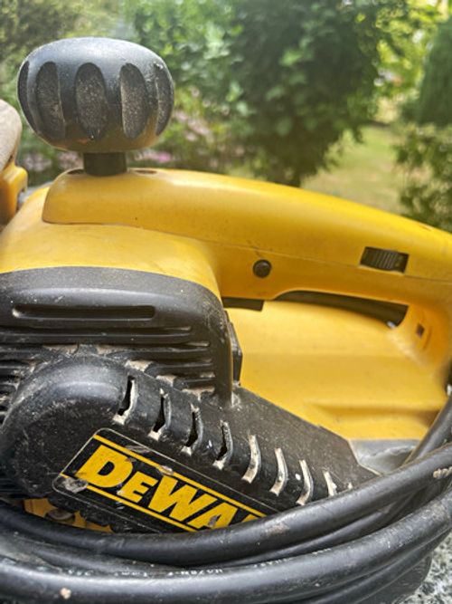 DEWALT DW431 650W 220-240V MPN DW 431