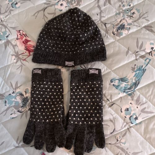 Lonsdale London Beanie Hat & Gloves Set S/M, Fair Isle Grey/White Warm 20% Wool — image 12