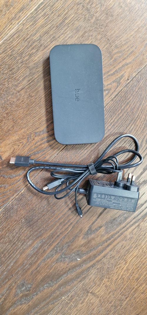 Philips Hue Play HDMI Sync Box 4K Smart Lighting Sync TV Gaming Complete — image 5