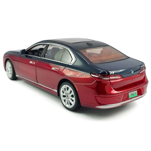 1:24 BMW i7 G70 EV Model Car Metal Diecast Toy Cars Toys for Boys Kids Gifts Red — image 5