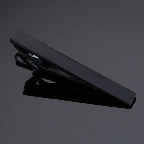 Polished Brass Tie Clip with Gum Pattern, Black Glossy Finish for Men and Women