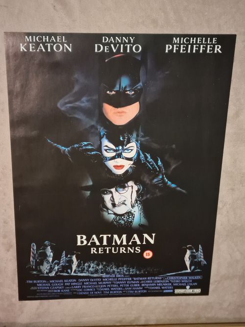 Batman Returns (1992) Original UK Video Poster — image 2
