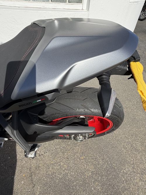 2021  Ducati  Supersport  950 — image 12