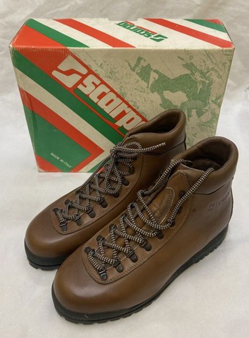 Vintage Scarpa Asolo Leather Hiking Boots Size 8 EU 42 Boxed Skywale Sole Italy