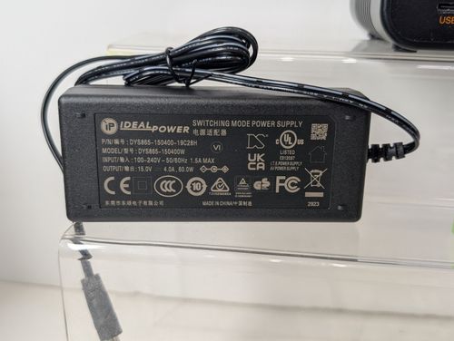 Gaugemaster Infinity Digital DCC Sovereign Starter Controller Package-GMI-D01. — image 6