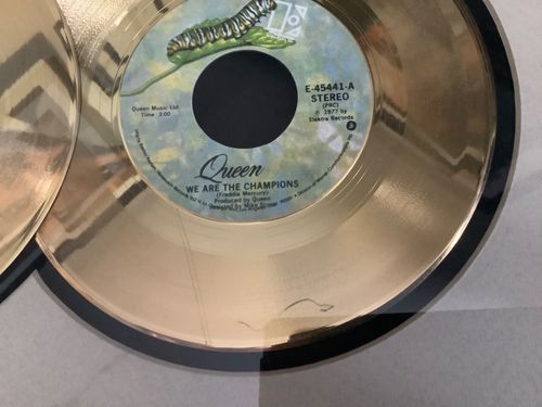 Queen We Will Rock You Gold Disc (Limited Edition) with authentication card — image 6