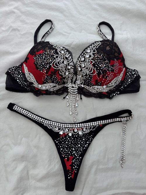 Rhinestone Vicky Ross bikini set with free Vinyl Dolls Harley Quinn costume set  — image 3