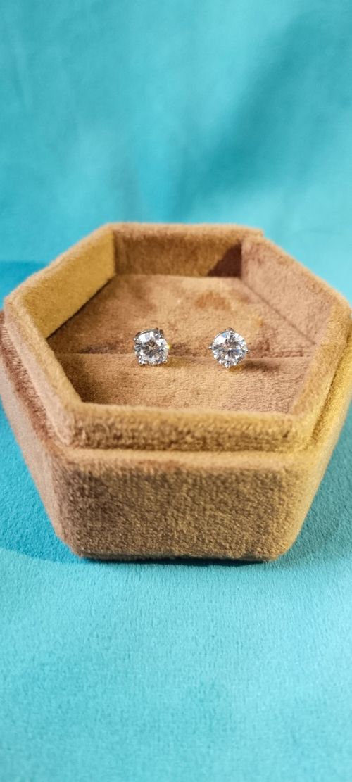 14k SOLID WHITE Gold! 3/4CTTW CT REAL GENUINE Diamond Stud Earrings PAIR — image 4