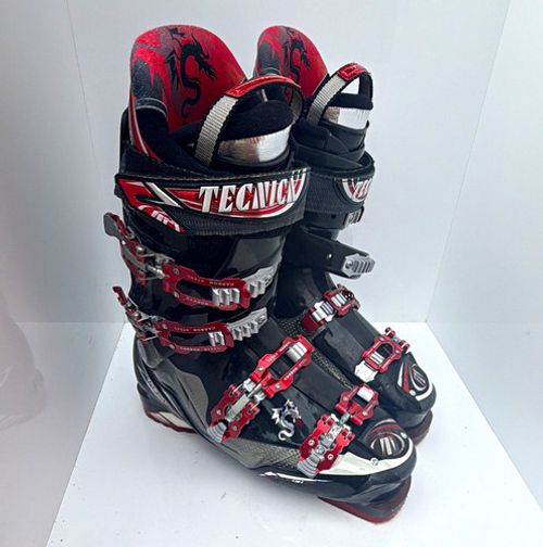 Tecnica Dragon 100 Men’s Ski Boots Mondopoint 27.5 100mm Stiff Flex