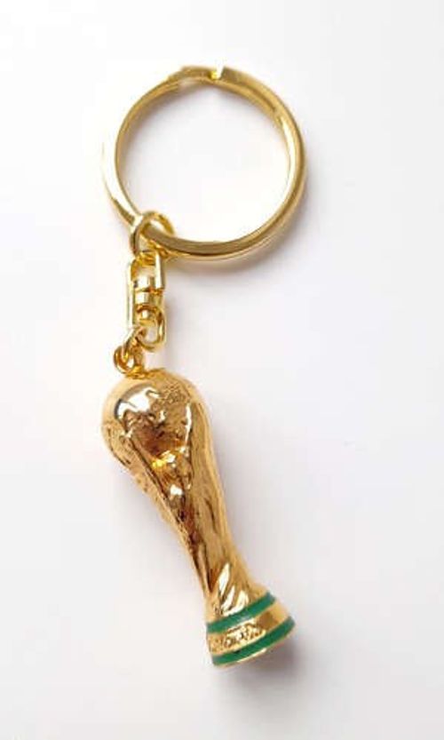 FIFA World Cup 3D trophy keyring (Official Licensed Product) 4 cm NEW original — image 3