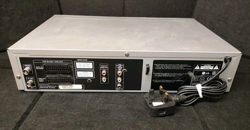 LG DV1010 DVD Player/Video VHS Cassette Recorder And Remote Control TESTED  — image 10