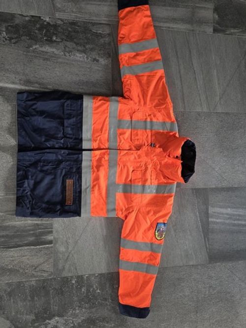Roots Stormbuster RO1517 Flame Retardant Hi-Vis Waterproof Parka XXL Excellent