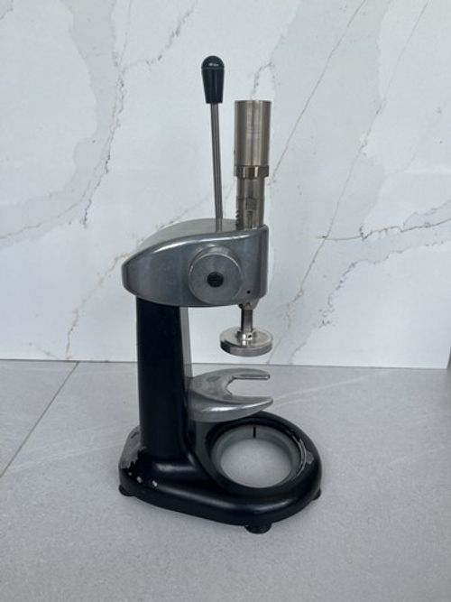 La Spaziale Vintage Manual Ground Coffee Press Tamping Machine