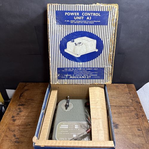 Vintage Meccano Power Control Unit A3, Boxed & untested — image 1