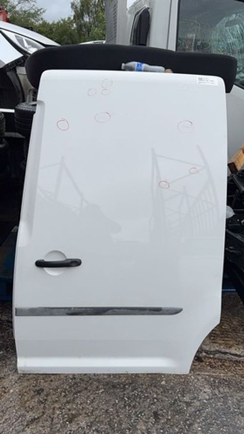 2016-2020 VOLKSWAGEN CADDY MK4 SA WHITE NS PASSENGER SIDE LEFT SLIDING DOOR