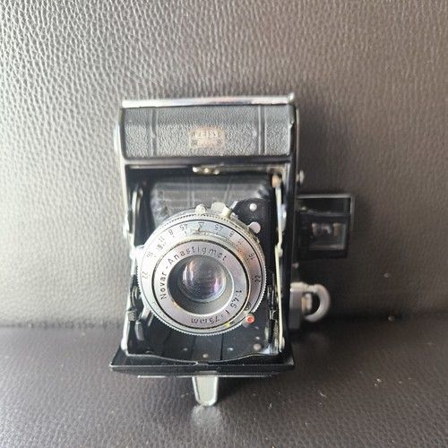 Zeiss Ikon Ikonta 521 Vintage Folding Rollfilm Camera