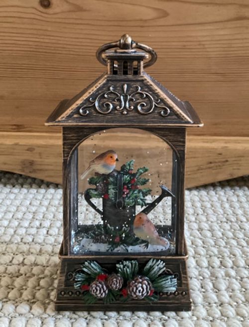 Small Christmas Robin Battery Operated Light Up Musical SnowGlobe Lantern Decor