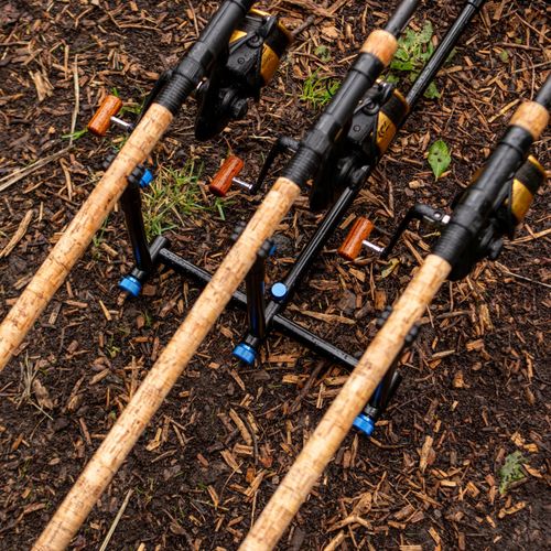 Quest Trilogy Pod | Bank Sticks | Carp Fishing Rod Pod | With Zipped Carry Bag — image 11