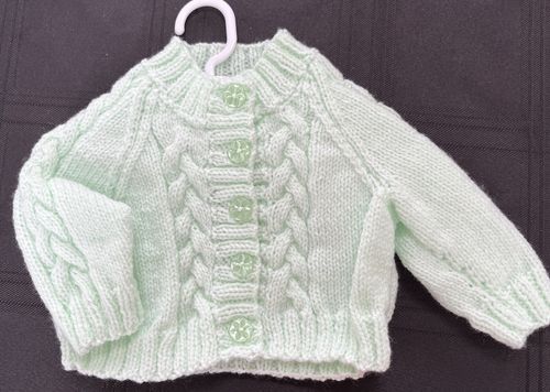 baby clothes, cardigan, hand knitted, new. 3-6 months size in seven colours — image 4