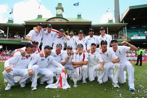 TEAM PHOTO ENGLAND CRICKET 2010 2011 ASHES AUSTRALIA QUALITY PHOTO PRINT 