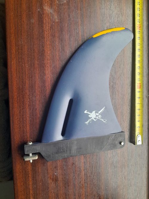Longboard Fin, 20 cm. Naish pirate. — image 4