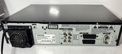 Faulty Toshiba D-VR18DT-K-TB DVD/VCR Recorder Combo Player — image 6