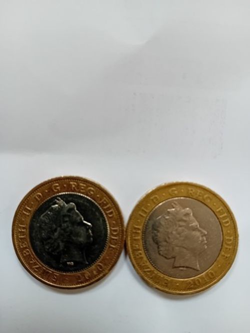 Rare 2 pound Florence Nightingale coin minting error