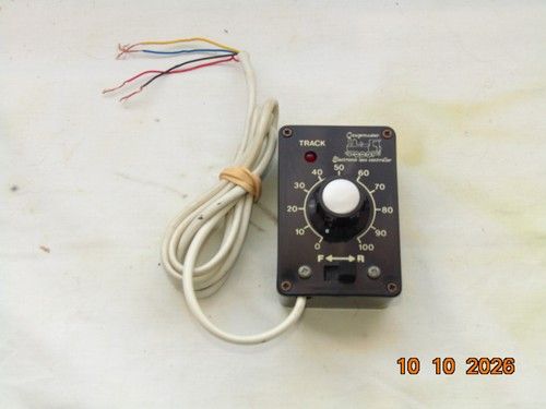 Gaugemaster Model HH single track Walkabout controller with feedback.