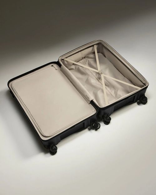 Antler Large Polycarbonate Hard Shell Black 4-Wheel Spinner Suitcase TSA Lock — image 4
