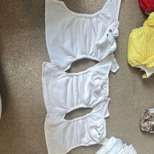 One Size Re-Usable Cloth Nappies Bundle with Snap Fastenings + Inserts/Liners — image 6
