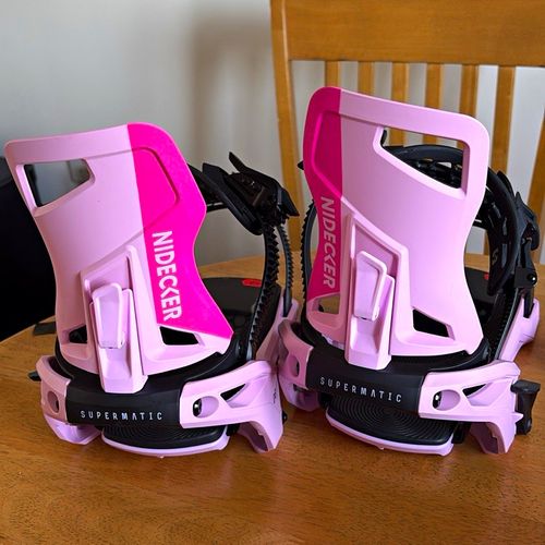 Nidecker OG Supermatic Snowboard Bindings Milkshake Pink/Black Size M — image 1