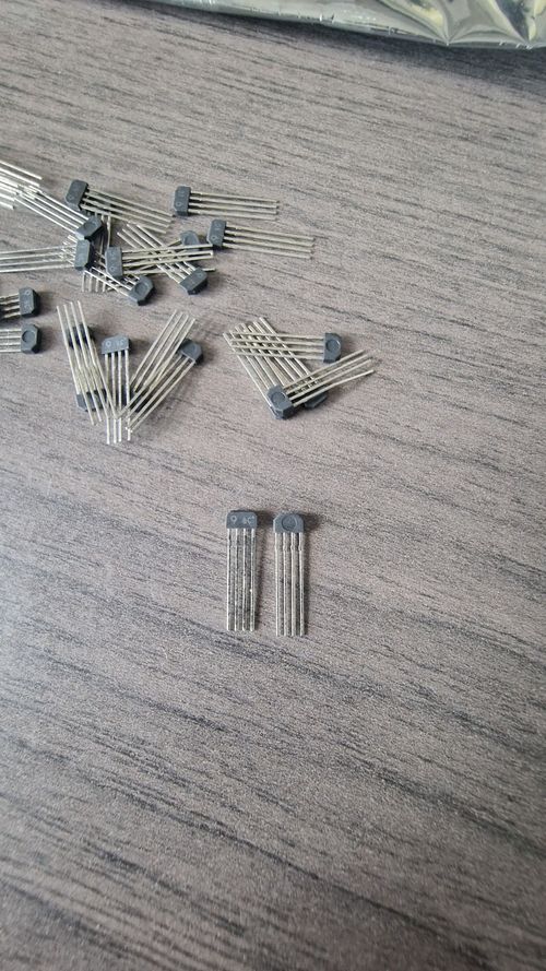 Toshiba Hall Sensor THS119 — image 2