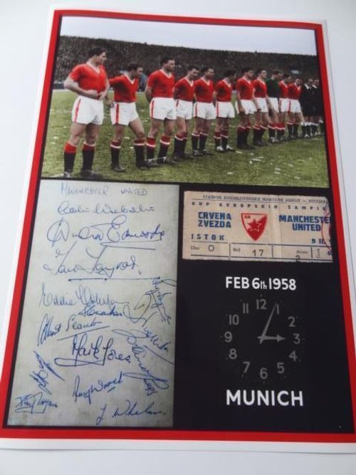 MANCHESTER UNITED FC BUSBY BABES 1958 DUNCAN EDWARDS BYRNE SIGNED x 14 PRE-PRINT — image 1