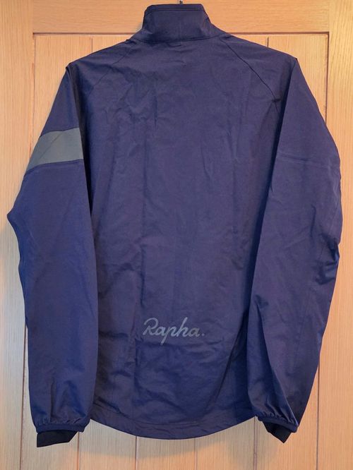 Rapha women's cycling rain jacket. Purple size Small — image 2