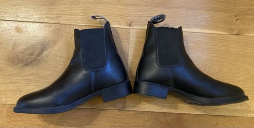 Hy Equestrian Black leather Jodhpur Boots, Size 1 — image 5