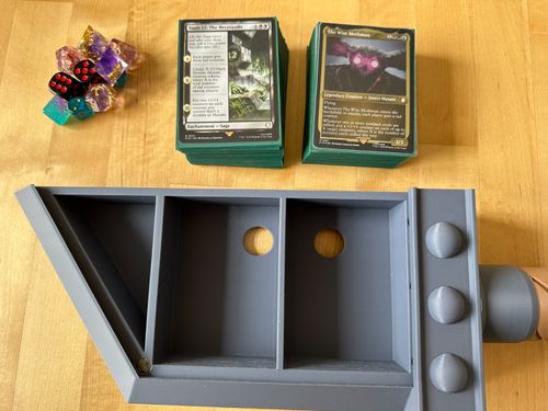 Final Fantasy Buster Sword Deck Box for Magic the Gathering / MTG EDH 100+ Cards — image 6