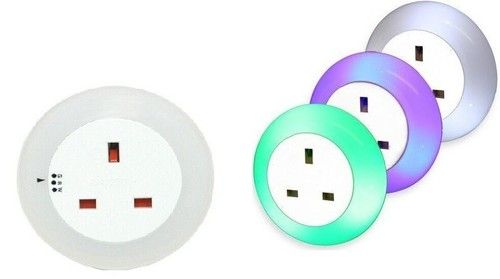 LED Plug In 3 Colour Changing Nightlight Lamp Light Socket Dusk To Dawn Mode