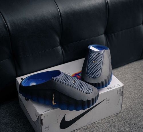 Nike Mind 001 pregame mules in Black & Blue mules. BNWT - Nike UK 10 — image 1