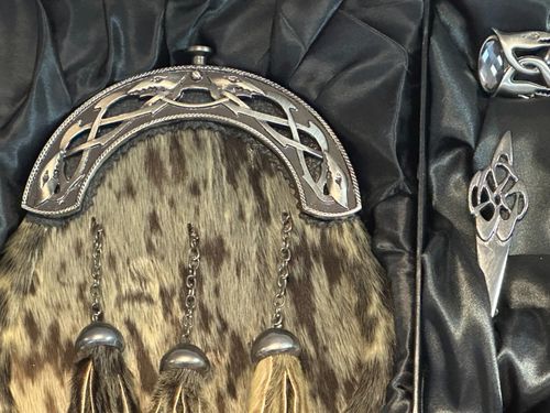 Full Dress Antique Serpent Cantle Sporran 5 piece Set £199 - choice of Sporran — image 2