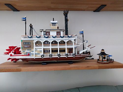 LEGO Ideas River Steamboat 21356 Complete Set 4090pcs with Brikmax LED Light Kit — image 1