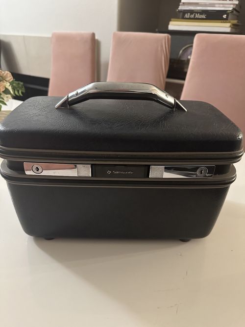Vintage SAMSONITE SILHOUETTE Hard Train case / Makeup Vanity Box - Blue — image 4